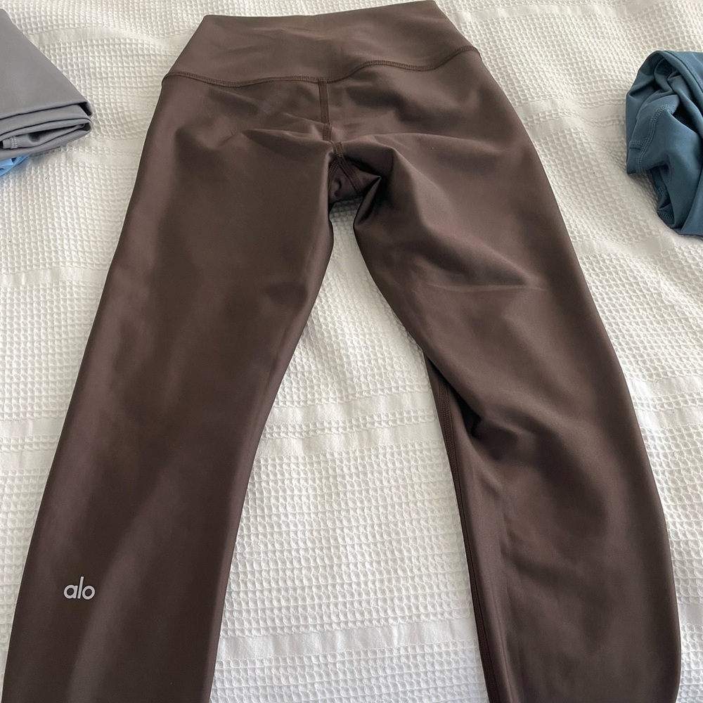 ALO Yoga 7/8 high waisted Airlift leggings XS